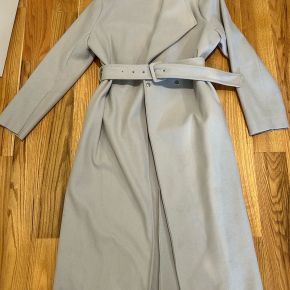 Chic Light Gray Belted Coat - Picture 2 of 10